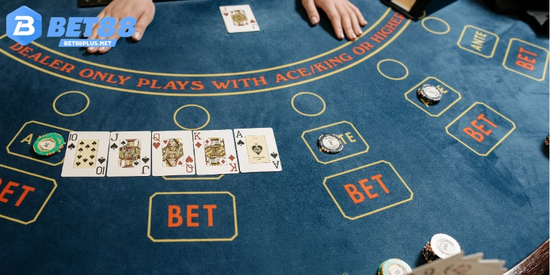Baccarat Có Lừa Đảo Không? Thông Tin Anh Em Cần Biết! 6 Vậy làm sao nhận diện sòng bạc baccarat lừa đảo?